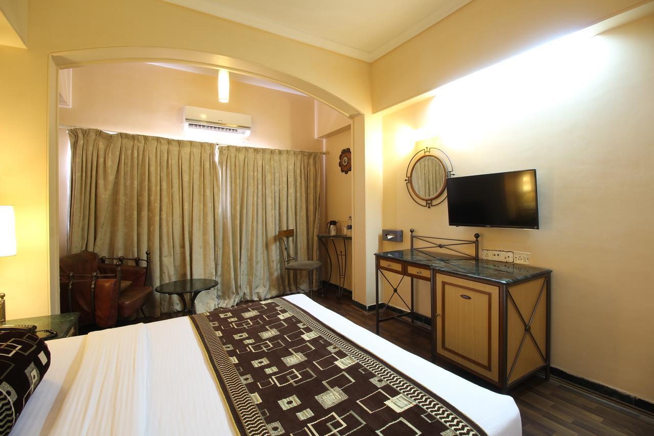 Hotel Gurukripa Daman Exterior foto